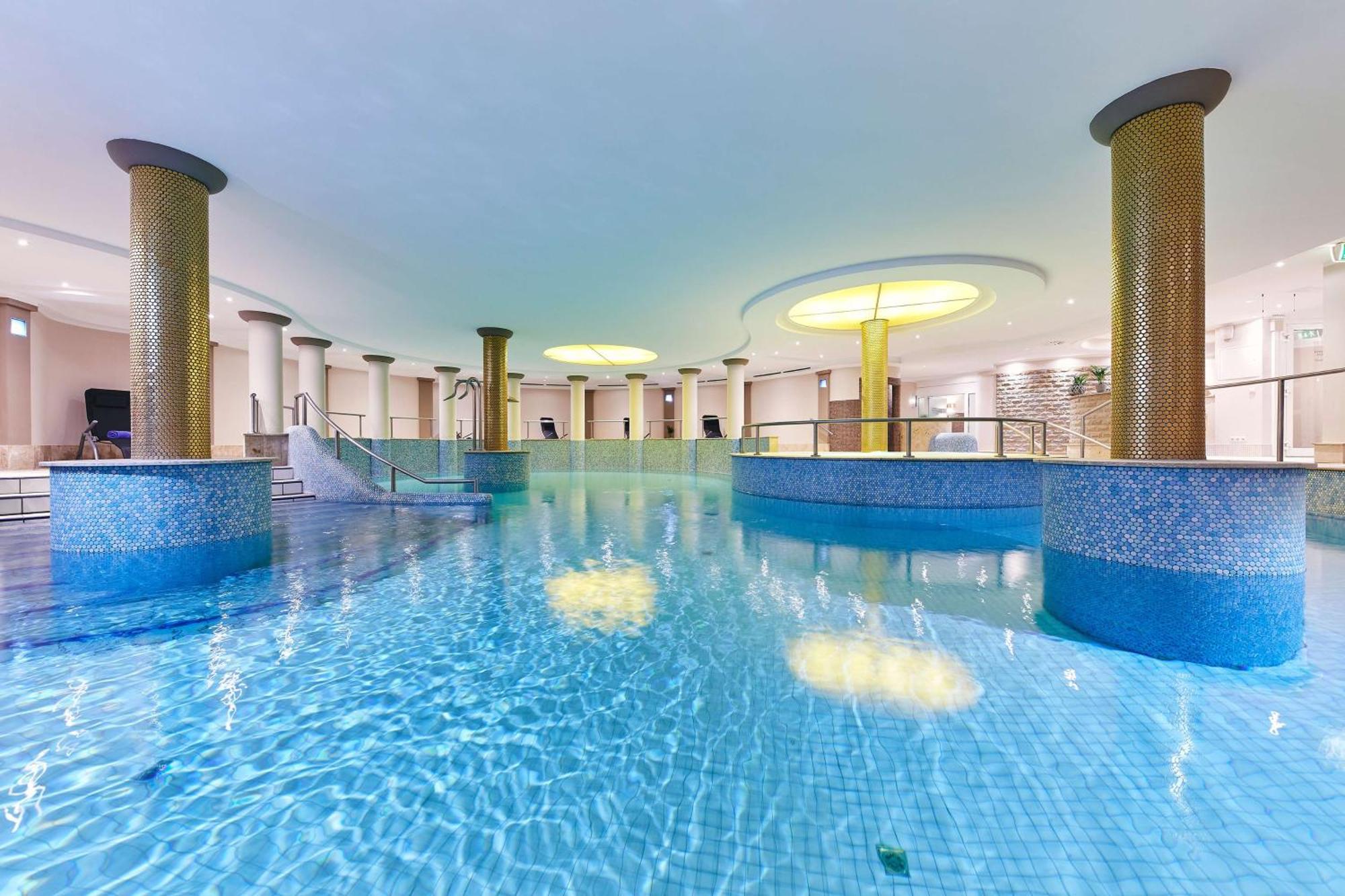 Dorint Strandresort & Spa Ostseebad Wustrow Вустров Экстерьер фото